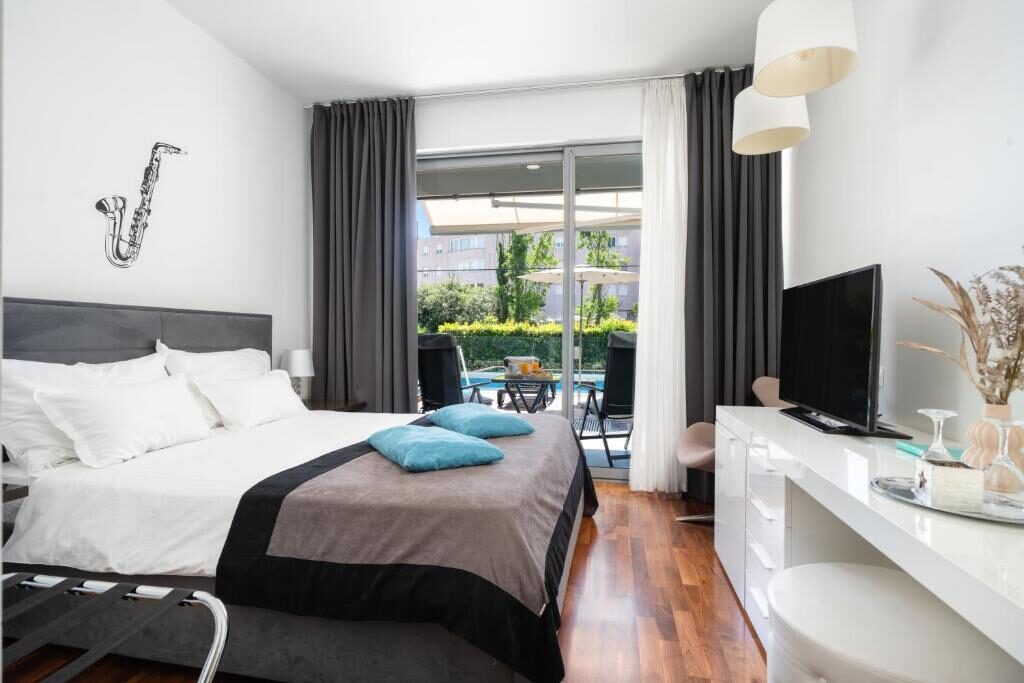 Rooms Oasis Life interior